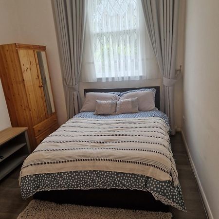 One Room In Stoke Newington London Exterior photo